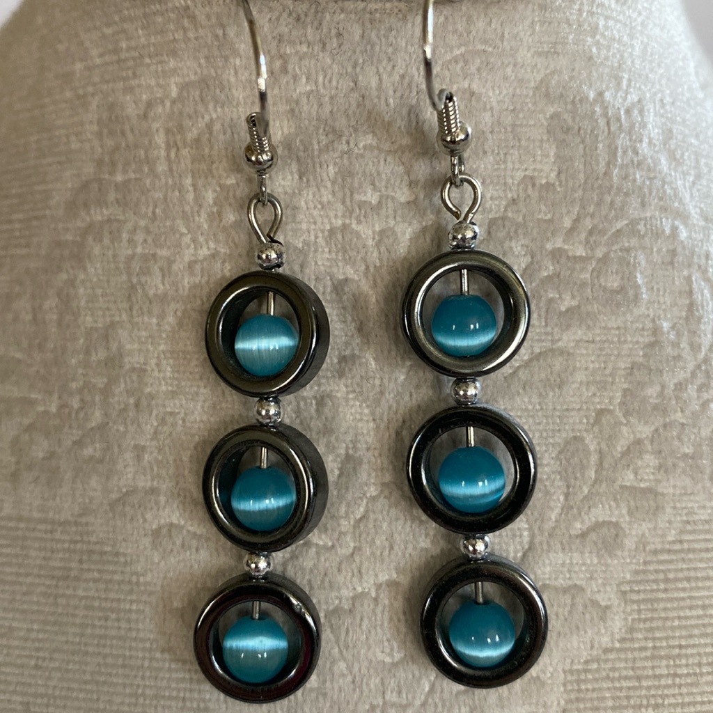 Blue And Gray Dangle Earrings Costume Jewelry Gently Used